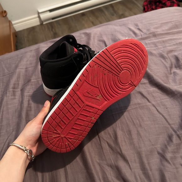 Jordan access - Picture 3 of 3